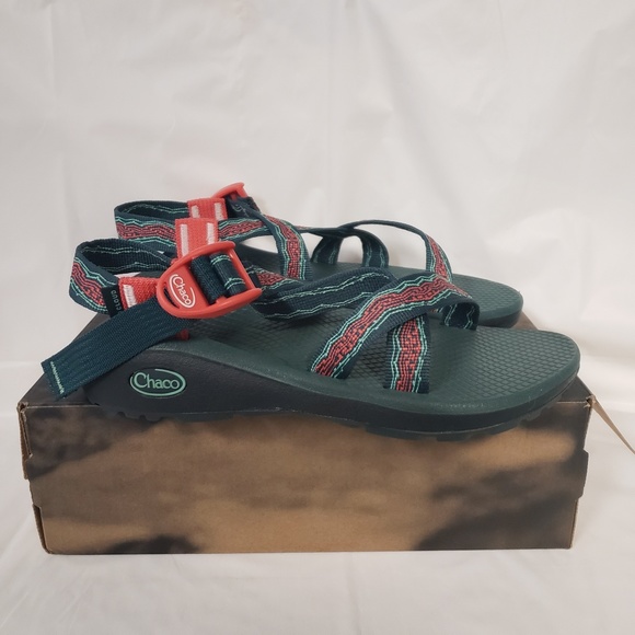 tri opal chacos